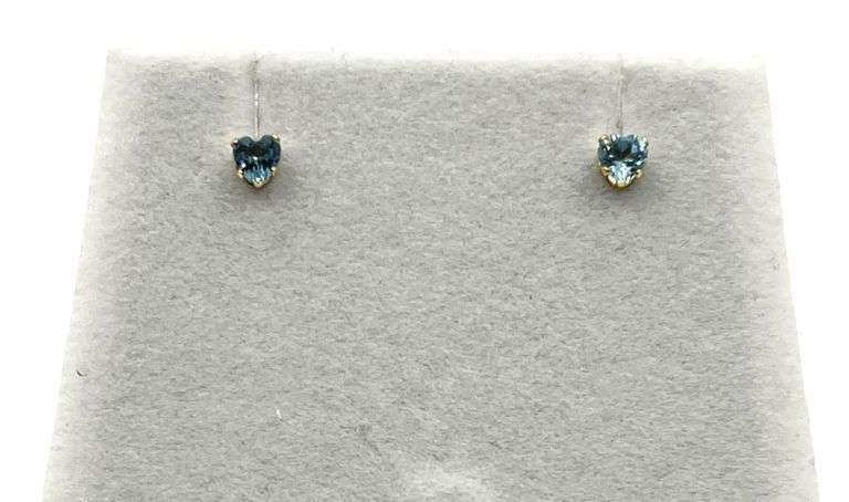 14KT Yellow Gold Natural Blue Topaz Earring