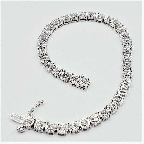 Sterling Silver Natural Diamond (0.10ct) Bracelet