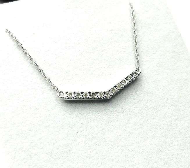 Sterling Silver Natural Diamond (0.10ct) Necklace