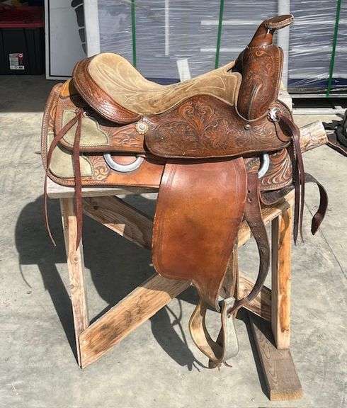 Riding Horse Saddle & Stand