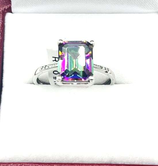 Sterling Silver Natural Mystic Quartz (5ct) with CZ (0.06ct) Ring