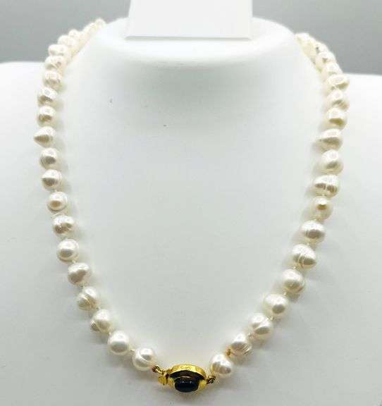 Natural Black Onyx (1ct) Freshwater Pearl 10.2mm-8mm 17" Necklace