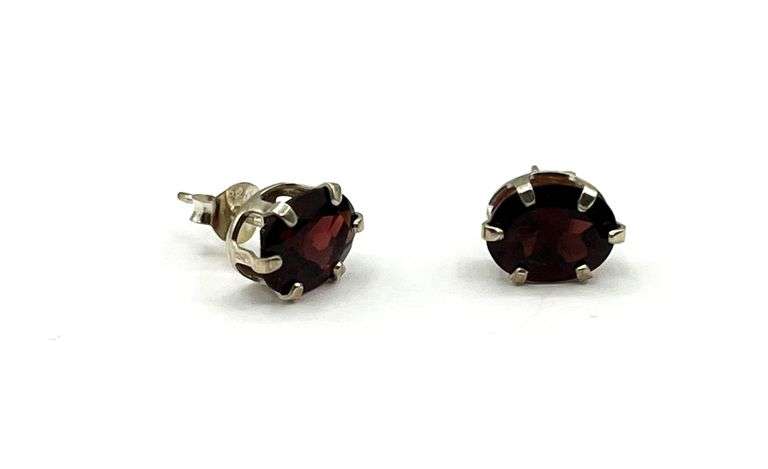 Sterling Silver Natural Garnet (4ct) Earrings