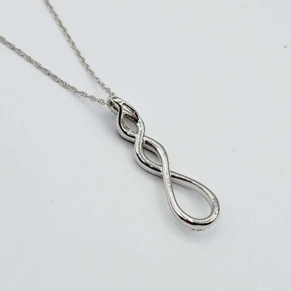 Sterling Silver Natural Dimond (0.03ct) Pendant with Sterling Silver Chain