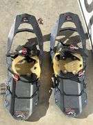 Reno adjustable snow shoes