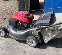 Honda Lawnmower With Bag - working