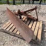 6 Ft adjustable Plow Blade 3pt