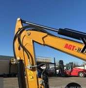 2025 UNUSED AGT QNT30 Kubota 25 HP Diesel Excavator_ Swing boom