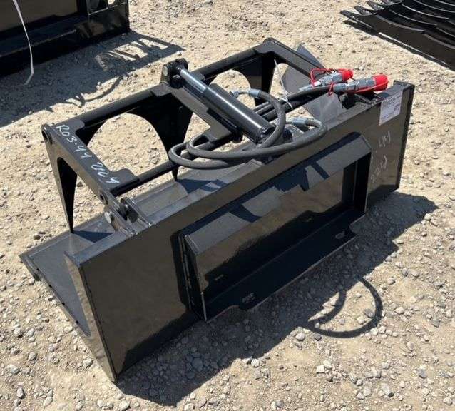 UNUSED 2025 GIYI Mini Skid Steer Grabber