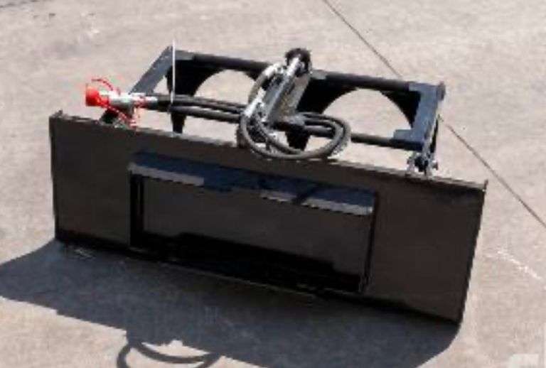 2025 GIYI PG44C 44 Inch Hydraulic Plate Grabber Mini Skid Steer Attachment (Unused)