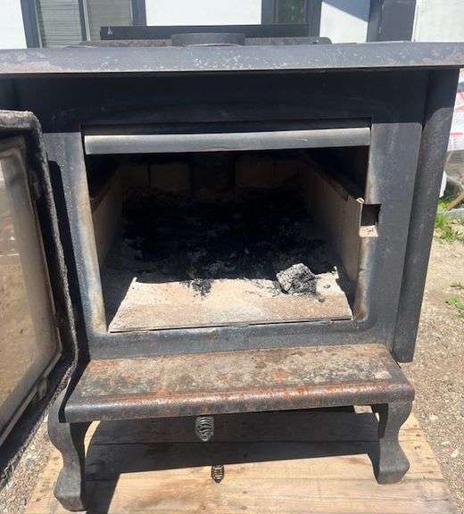 Osburn solid Wood Burning Stove Appliance