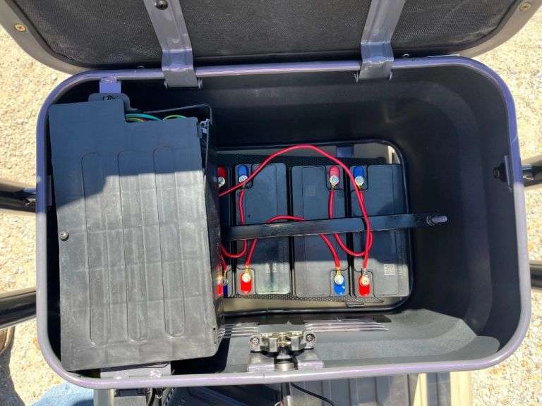Mini Electric Tricycle Golf Cart Model: IRGC40