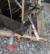 GIYI HWG44C 44 Inch2025 Hydraulic Hollow Wood Grapple Mini Skid Steer Attachment (Unused)