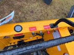 UNUSED 2025 SDLANCH Track Dumper_ SDLD25 Briggs & Stratton