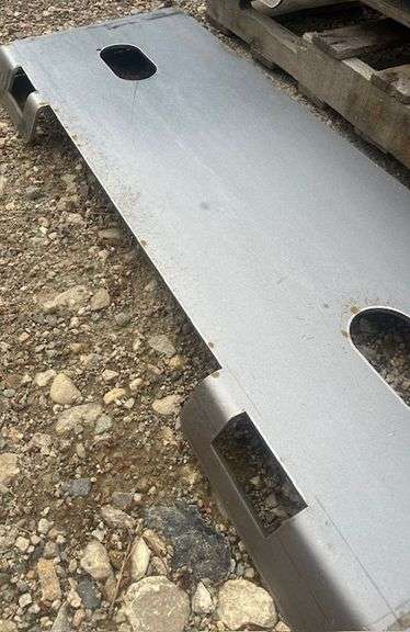 2025 Skid Steer Universal Mounting Plate (Unused)