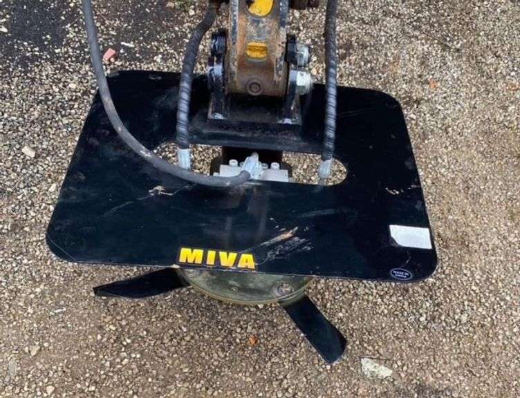 2025 UNUSED Miva Rotary Hydraulic Hedge Trimmer 20" For Mini Excavator