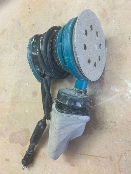Makita BO5030 5" Orbit Sander
