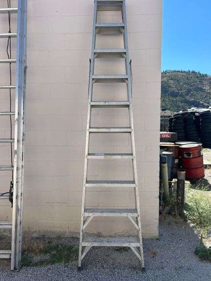 10 foot ladder