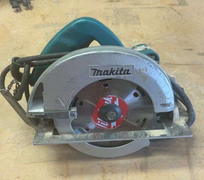 Makita 5007N 7-1/4" Circular Saw