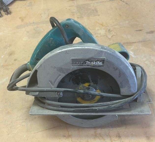 Makita 5007F 7-1/4" Circular Saw