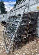 Rodeo/Corral QTY 19 Panels Height 6Ft X 10FT Wide and 1 Gate Height 8Ft X 10Ft Wide