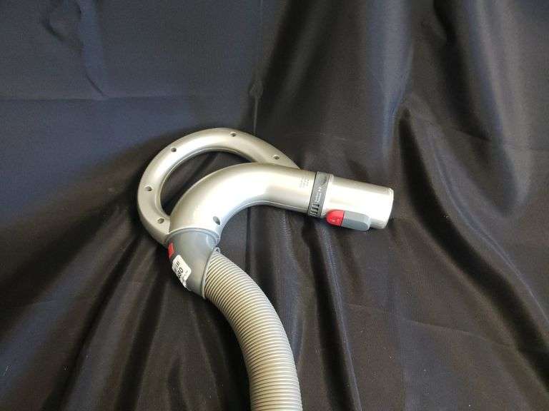 Shark Vacuum Model UV440 26 Lift Away Deluxe Sierra Auction