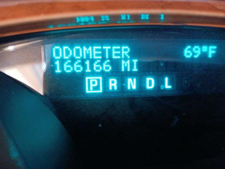 2008 Buick Enclave Sierra Auction Management Inc