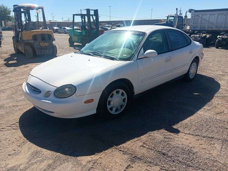 1998  Ford  Taurus LX