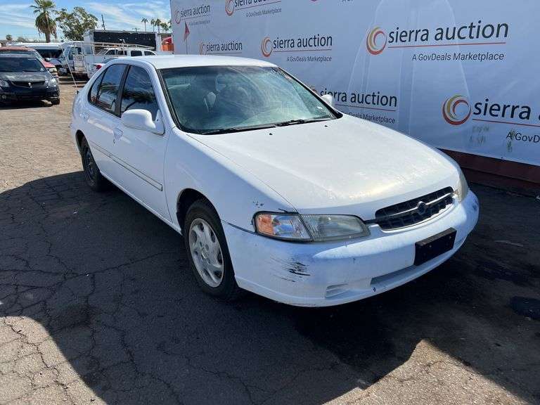 1998  Nissan  Altima