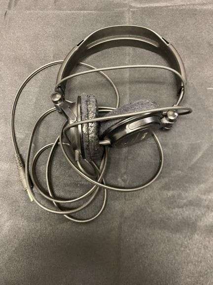 (1Qty) Sony Headphones (1Qty) Cowboys Lunch Bag W/ Costume Jewelry, Kodak Camera, And Gear Transmitt