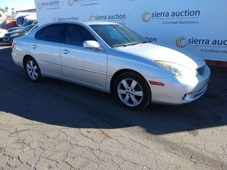 2005  Lexus  ES 330