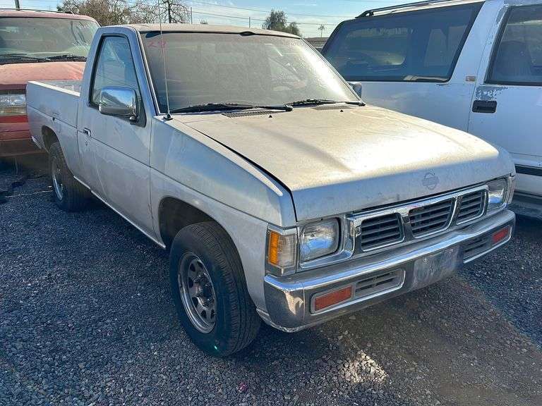 1993  Nissan  Pickup