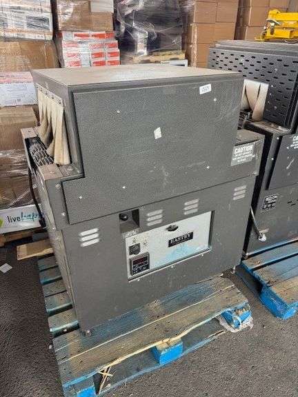 1996 Eastey ET1608 Heavy Duty Heat Shrink Wrap Packaging Tunnel (see extended description)