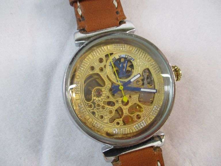Marked Name Brand Watch w/Aftermarket Leather Bands Sierra Auction