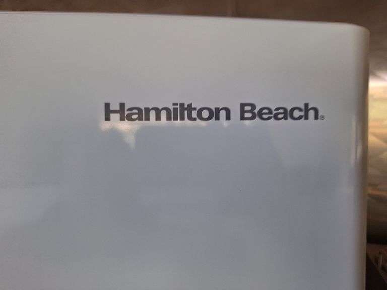 Hamilton Beach Upright Convertible Refrigerator/Freezer HBFRF1494White