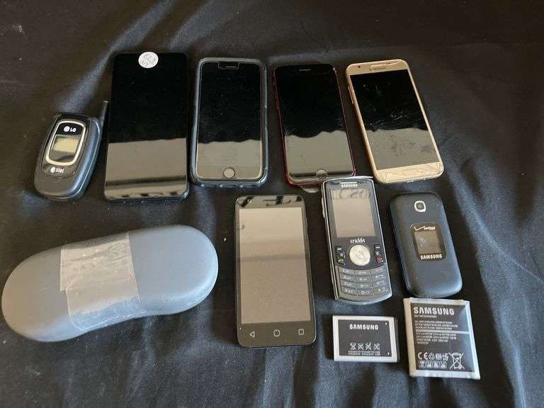 (1 Qty) Pair of Sunglasses(1 Qty) Assorted Cellphones