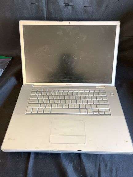 (1 Qty) Apple MacBook Pro Laptop