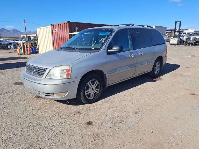 2005  Ford  Freestar SEL
