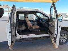 2018  Ford  F-350 SD  Service Truck