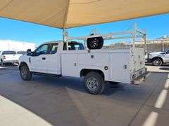 2018  Ford  F-350 SD  Service Truck