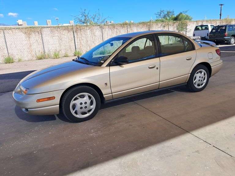 2002  Saturn  SL2