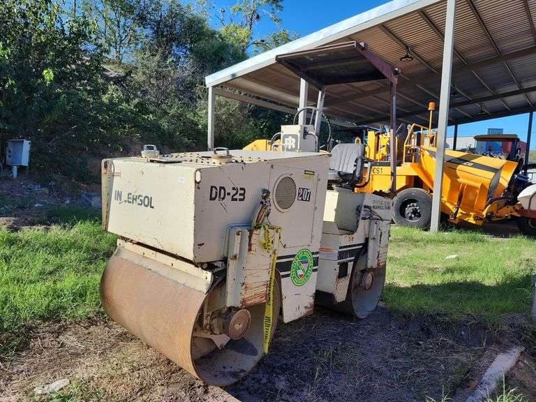 1989 Ingersoll-Rand DD-23 Roller - Sierra Auction Management Inc