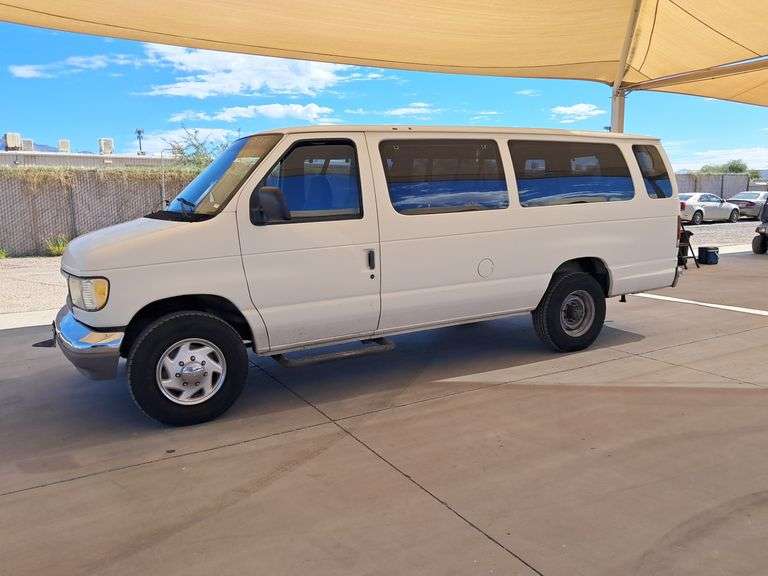 1995  Ford  Econoline   Passenger Van