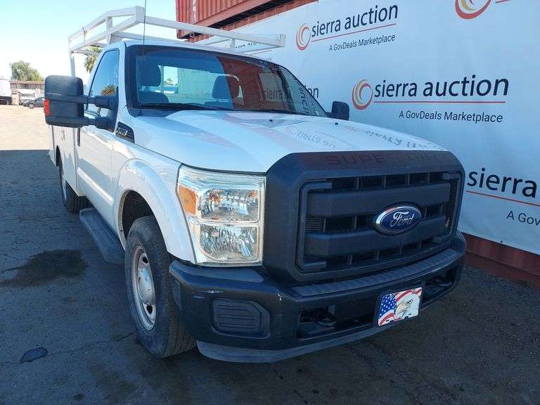 2011  Ford  F250 Super Duty   Work Truck