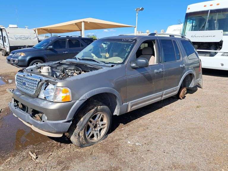 2003  Ford  Explorer XLT
