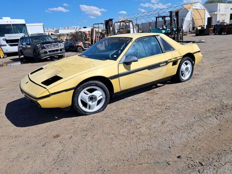 1986  Pontiac  Fiero