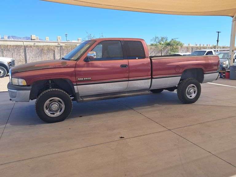 1996  Dodge  2500 Laramie SLT