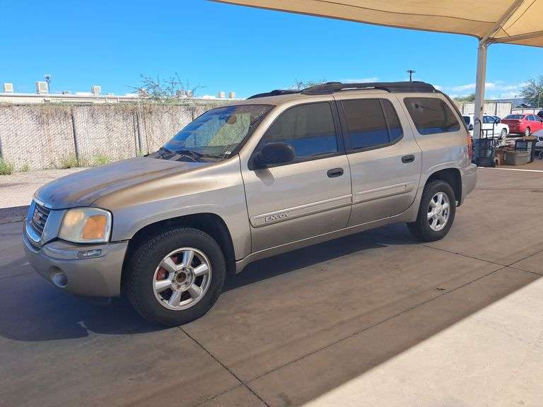 2003  GMC  Envoy XL SLE