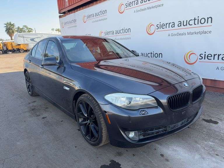 2011  BMW  535i