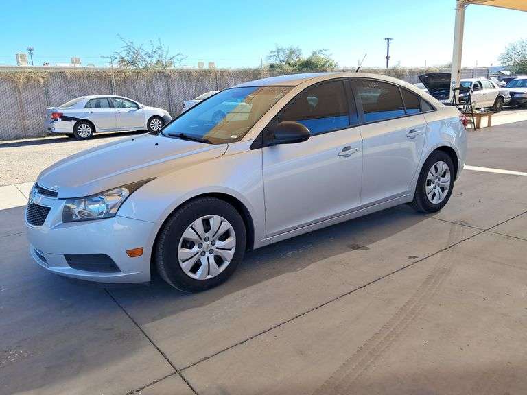 2014  Chevrolet  Cruze LS